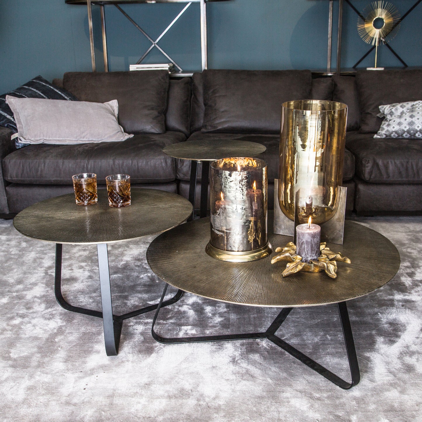 Kae Gold Alu Black Iron Round Coffee Table L