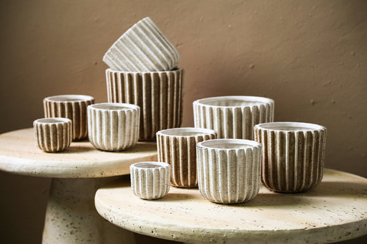 Ghada Brown Ceramic Round Pot With Lines XL