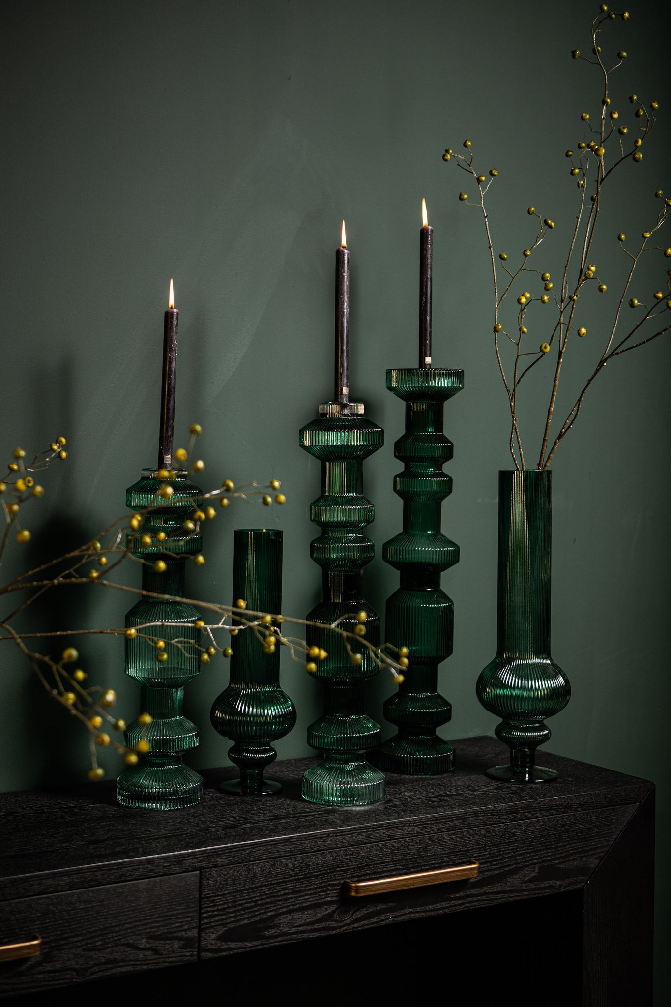 Galinda Dark Green Ribbed Glass Candle Holder L
