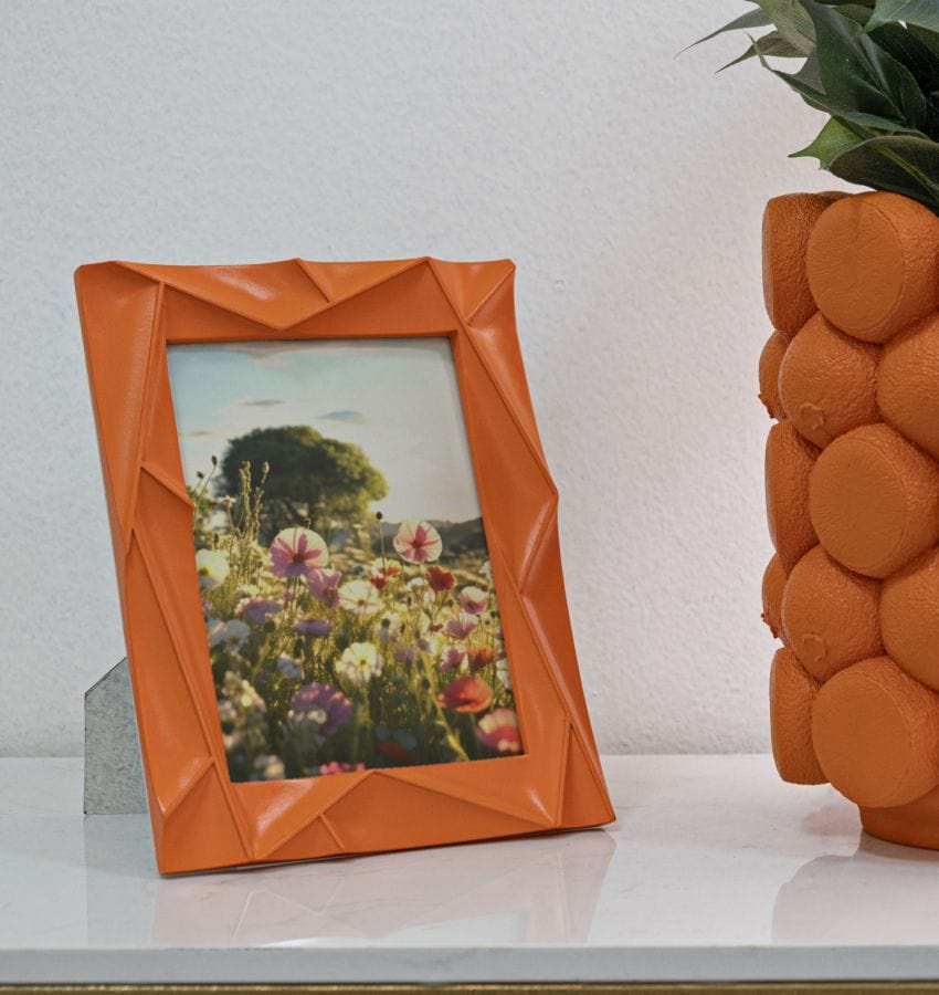 Mauro Ferretti PHOTOFRAME ORANGY CM 20,8X2X26 (INSIDE PHOTO SIZE CM 15X20)