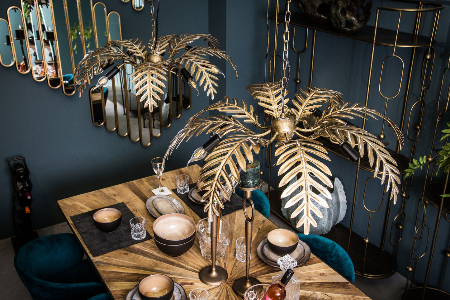 Moira Gold Metal Hanging Lamp Palm Leaf Wide