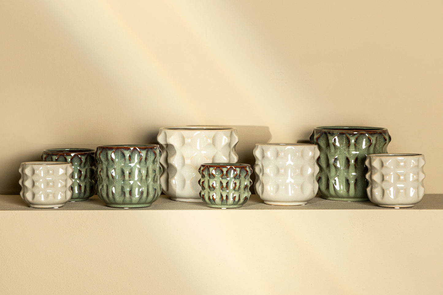 Delany Cream Glazed Ceramic Pot 3D Triangle XS