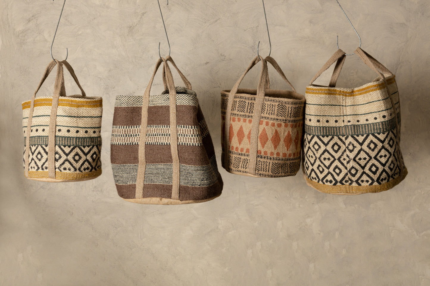 Toccara Brown Jute Round Basket Lines Pattern L