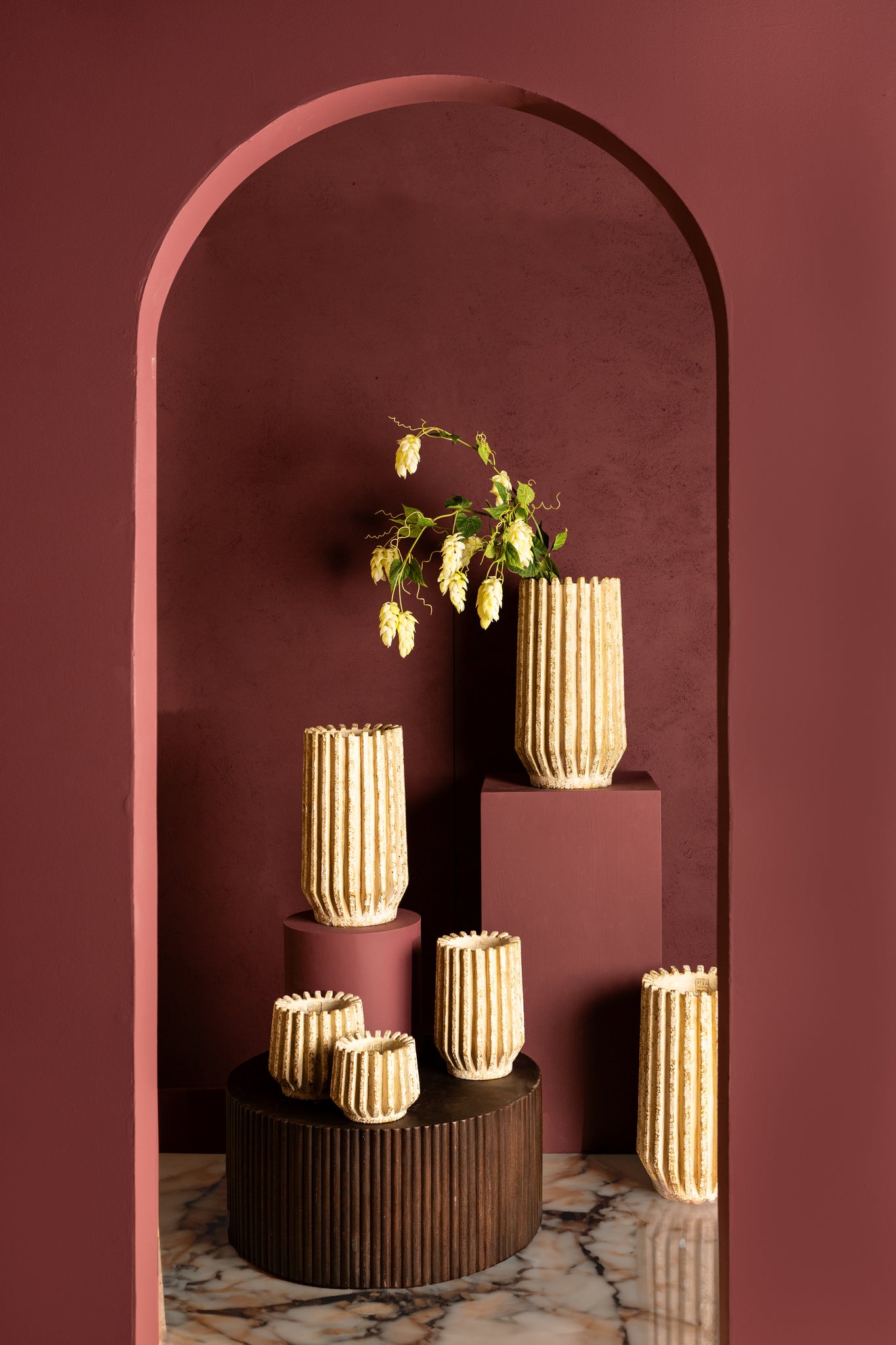 Zariya Cream Cement Round Pot Ribbed Lines High L