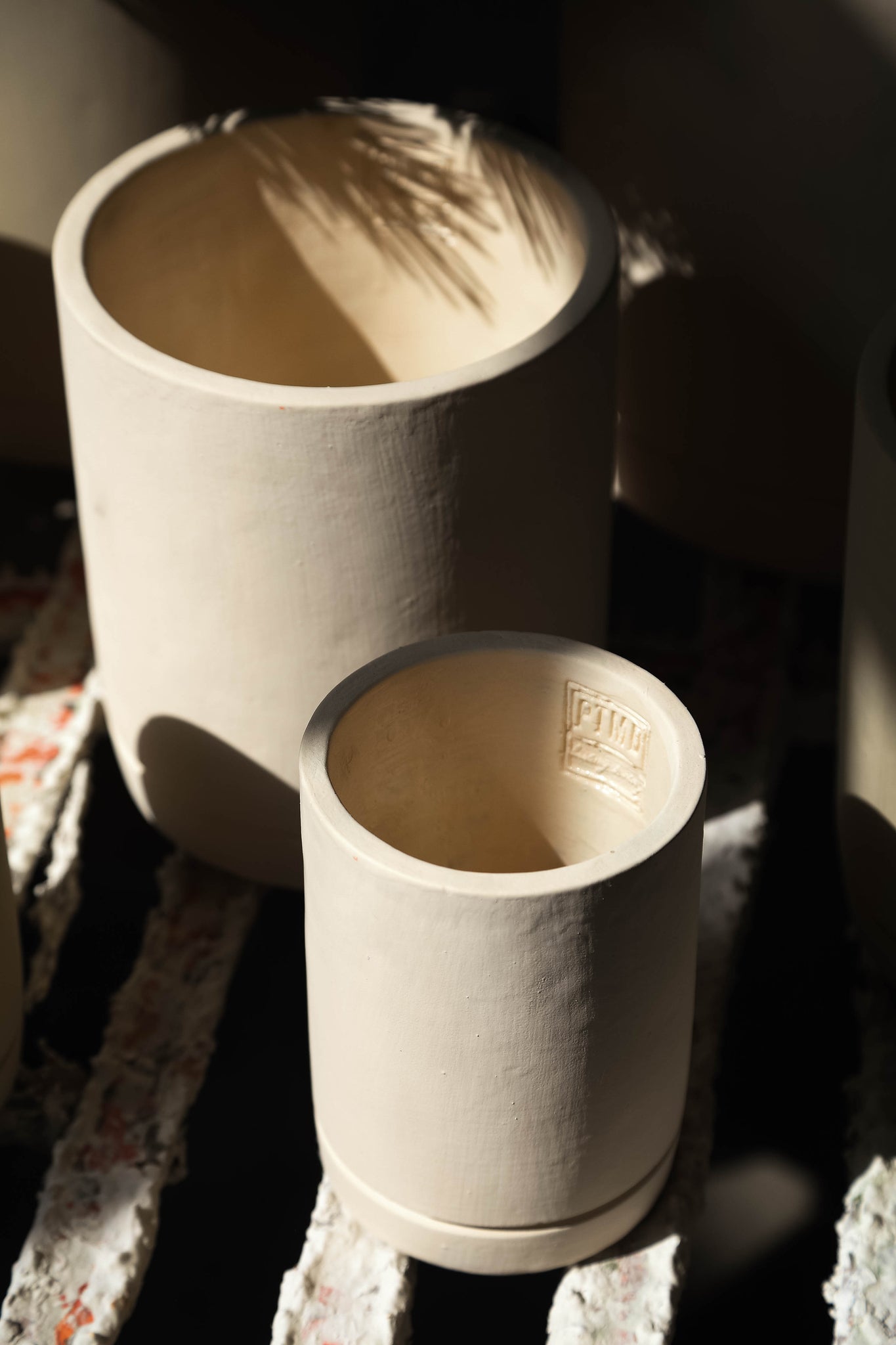 Vik Taupe Cement Cylinder Pot Round Matt XL