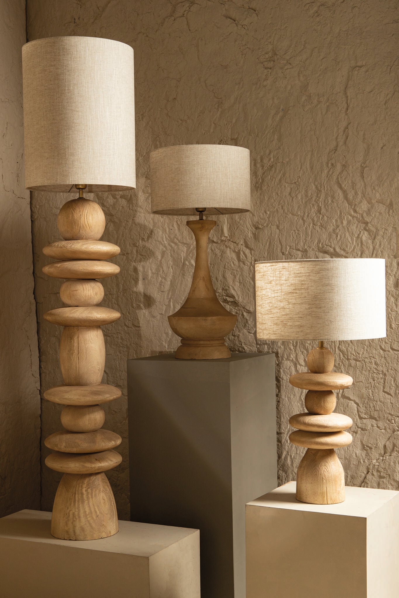 Ahid Natural Mango Wood Classic Table Lamp Round