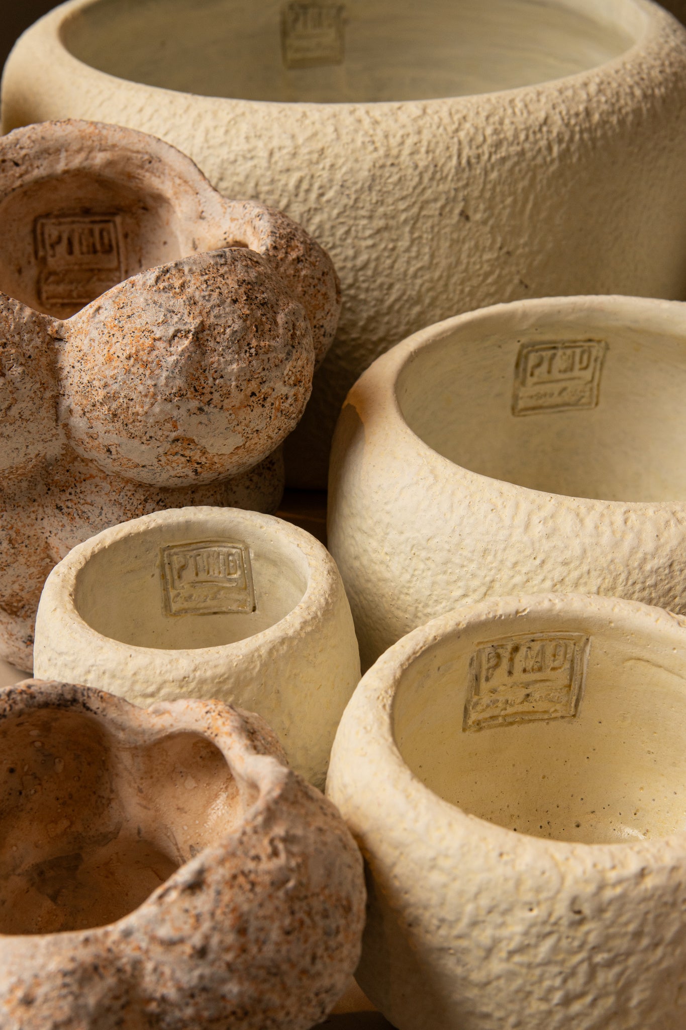 Evelynn White Round Cement Pot Low L