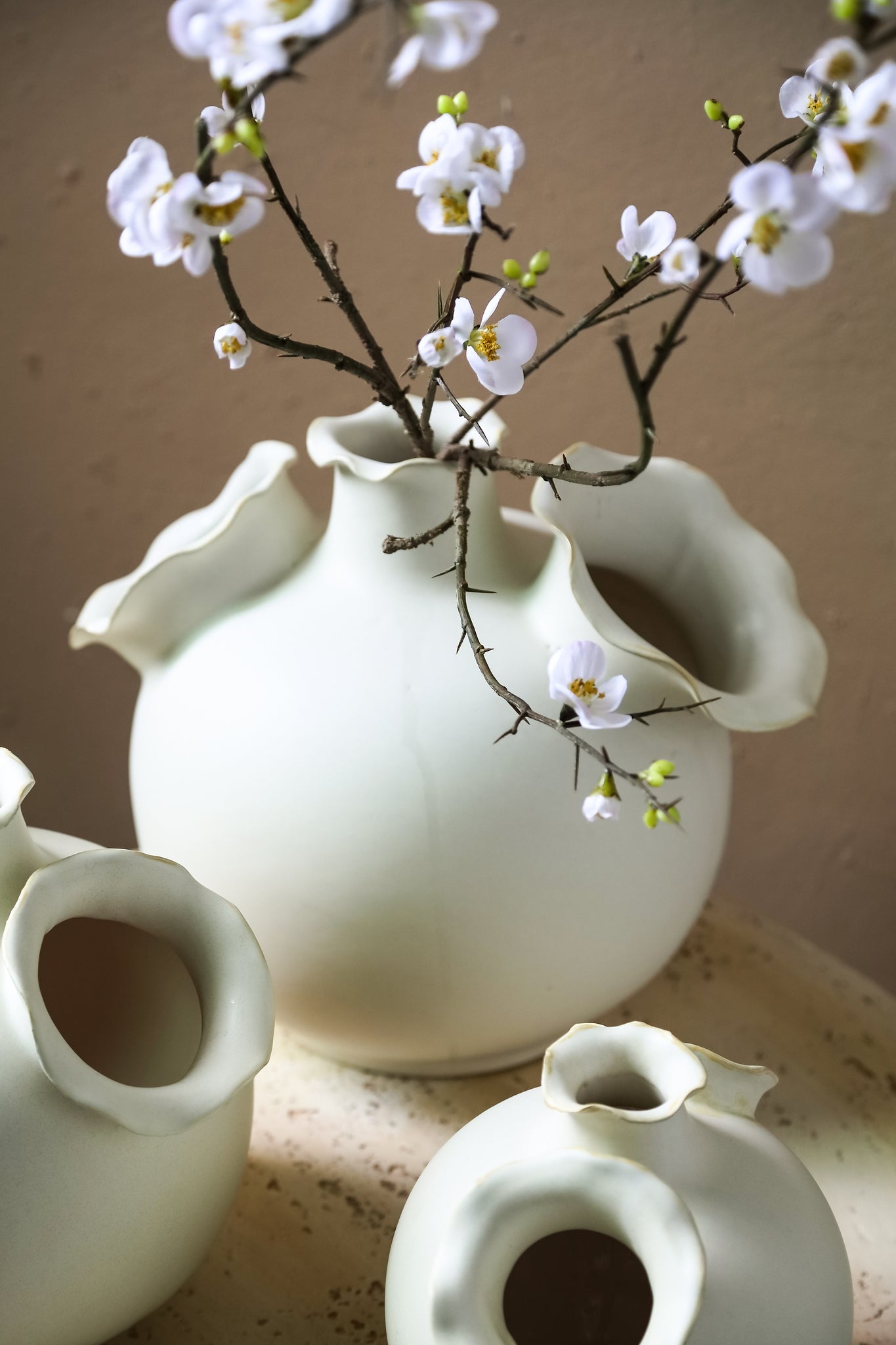 Umme Cream Round Glazed Ceramic Vase Wavy Edges L
