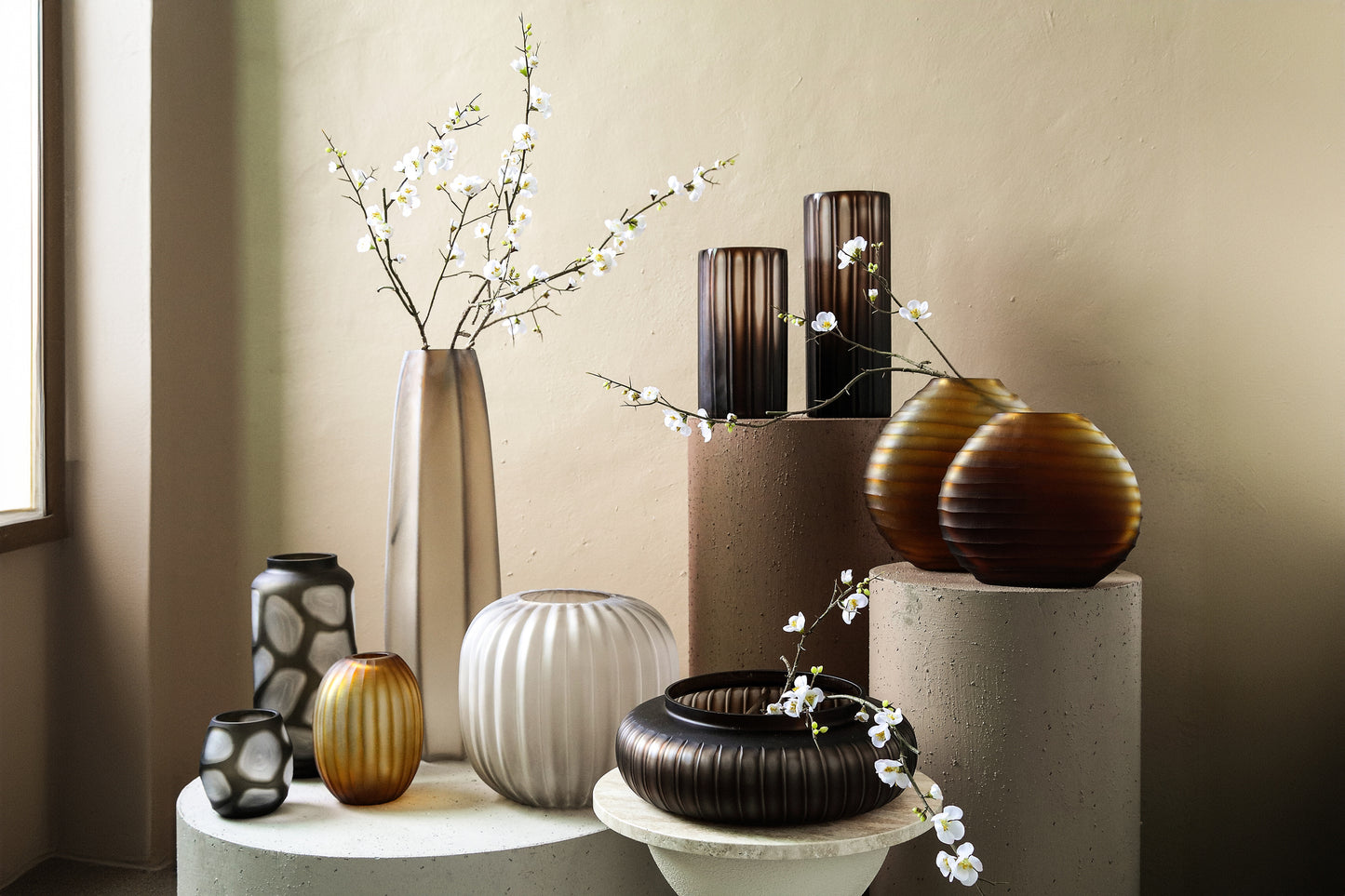 Linesa Brown Carved Glass Round Vase Low Matt