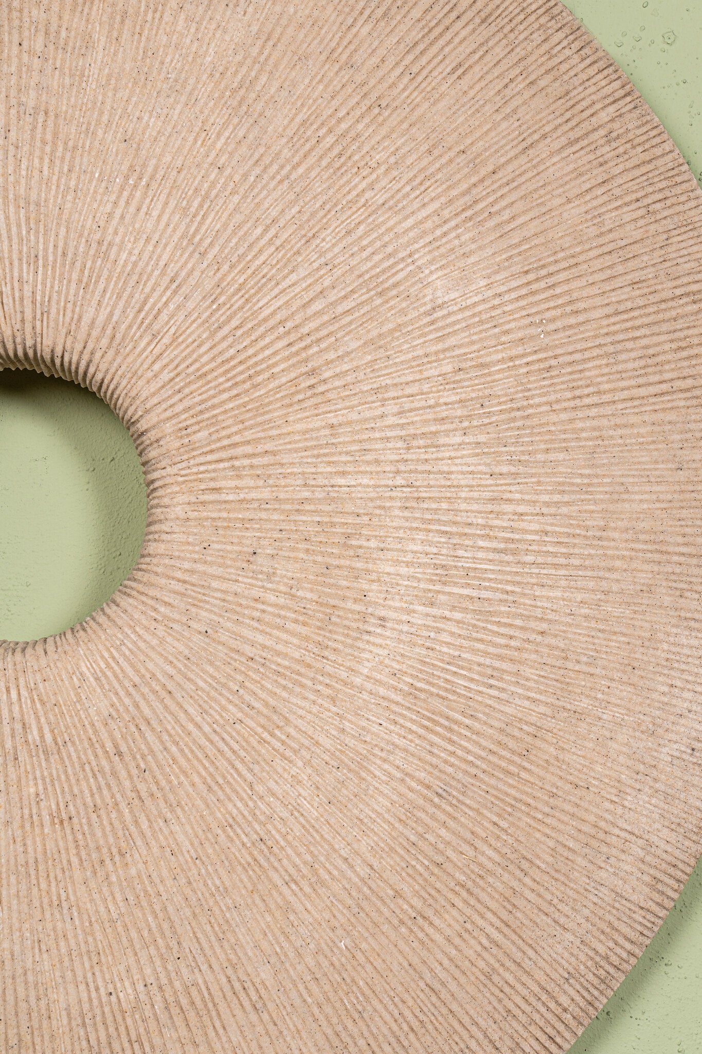 Kathelle Cream Poly Round Sandstone Wallpanel M