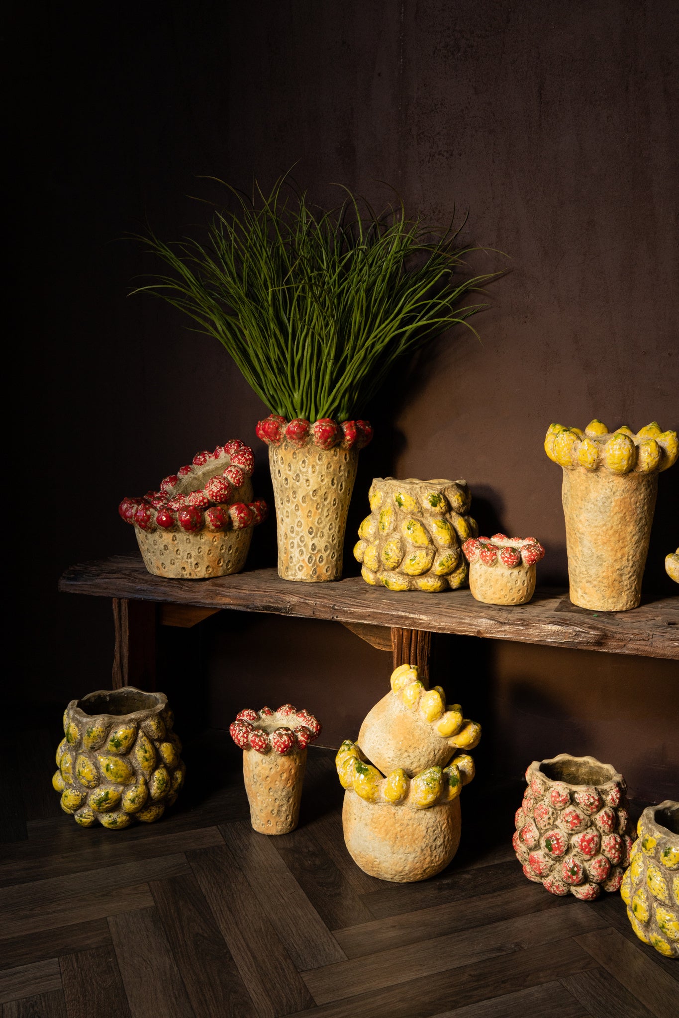 Fruitsy Yellow Round Terra Pot Lemons Edge L