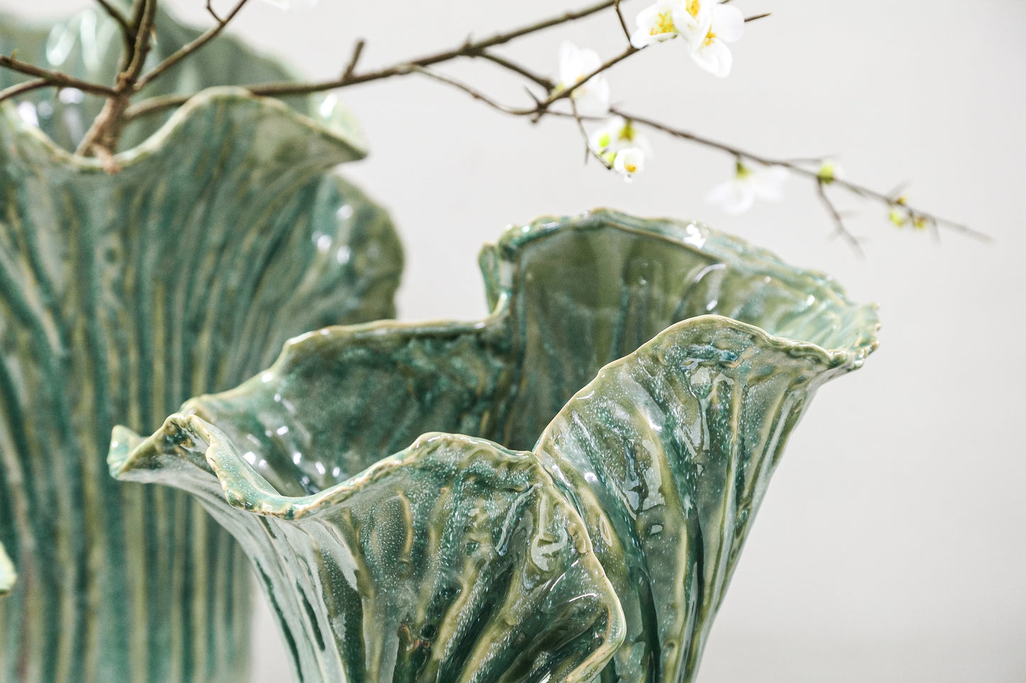 Swing Green Ceramic Pot Cabbage Shape M