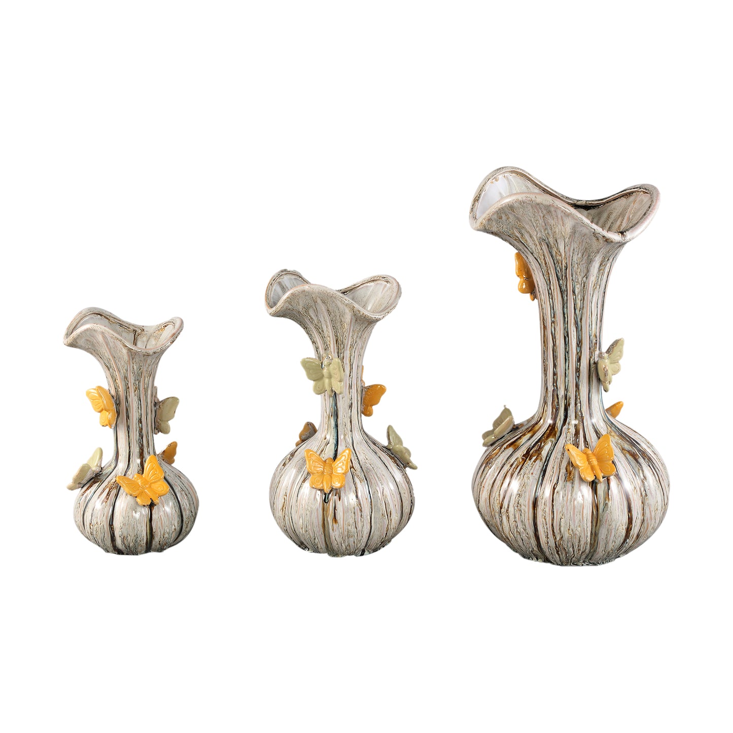 Tamarae Cream Ceramic Flowy Vase W Butterfly M
